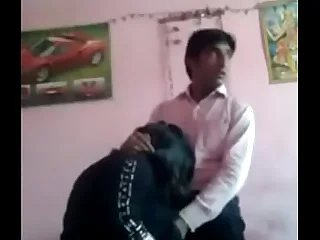 Muslim Aunty Fuck the brush Hindu BF